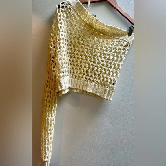 MaEve Anthropologie One-Shoulder Cream Knit Crochet Cropped Sweater - Picture 9 of 12